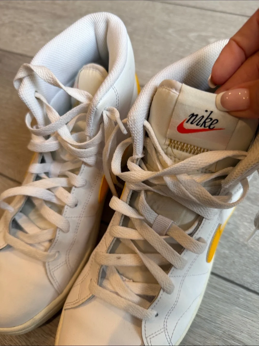 Nike court royale 2 dunk High-Top White Leather Sneaker with Yellow Swoosh 8.5